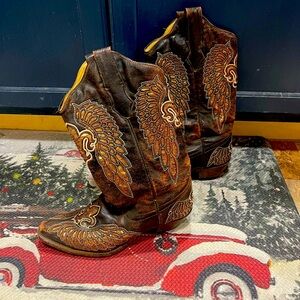 Corral Boots size 7 1/2M
